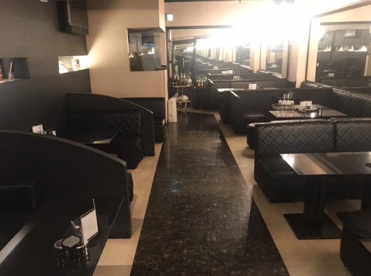 マリオンビルの2階です